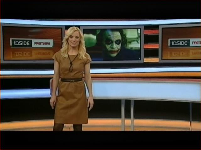 jw_premiereinside_090112_006.jpg