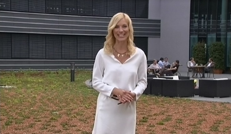 jw_skymagazin_110822_003.jpg