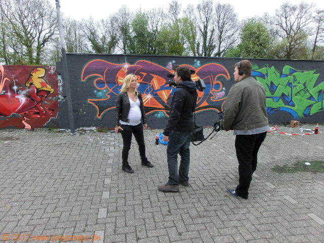 sds_behind_the_scenes_004.jpg